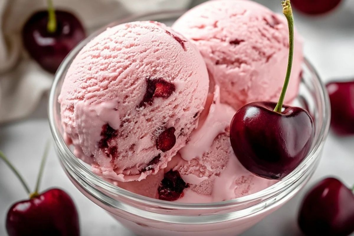 Gesunder Kirschgriechischer Frozen Joghurt