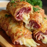 Keto Knusprige Reuben-Röllchen