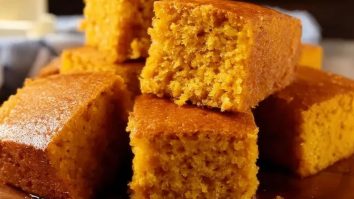 Saftiges Und Fluffiges Süßkartoffel-Maisbrot